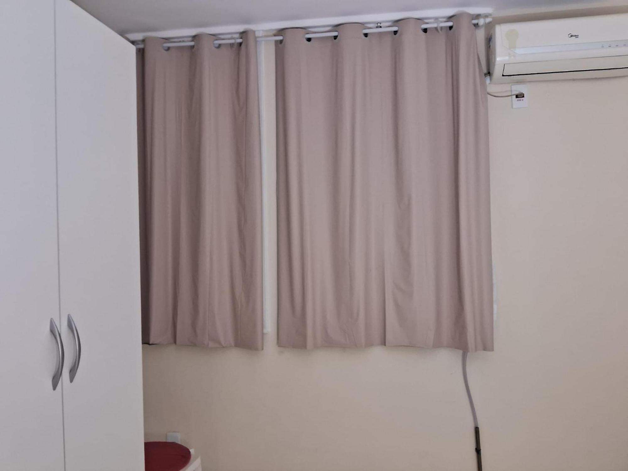 Tres Quartos Em Copacabana