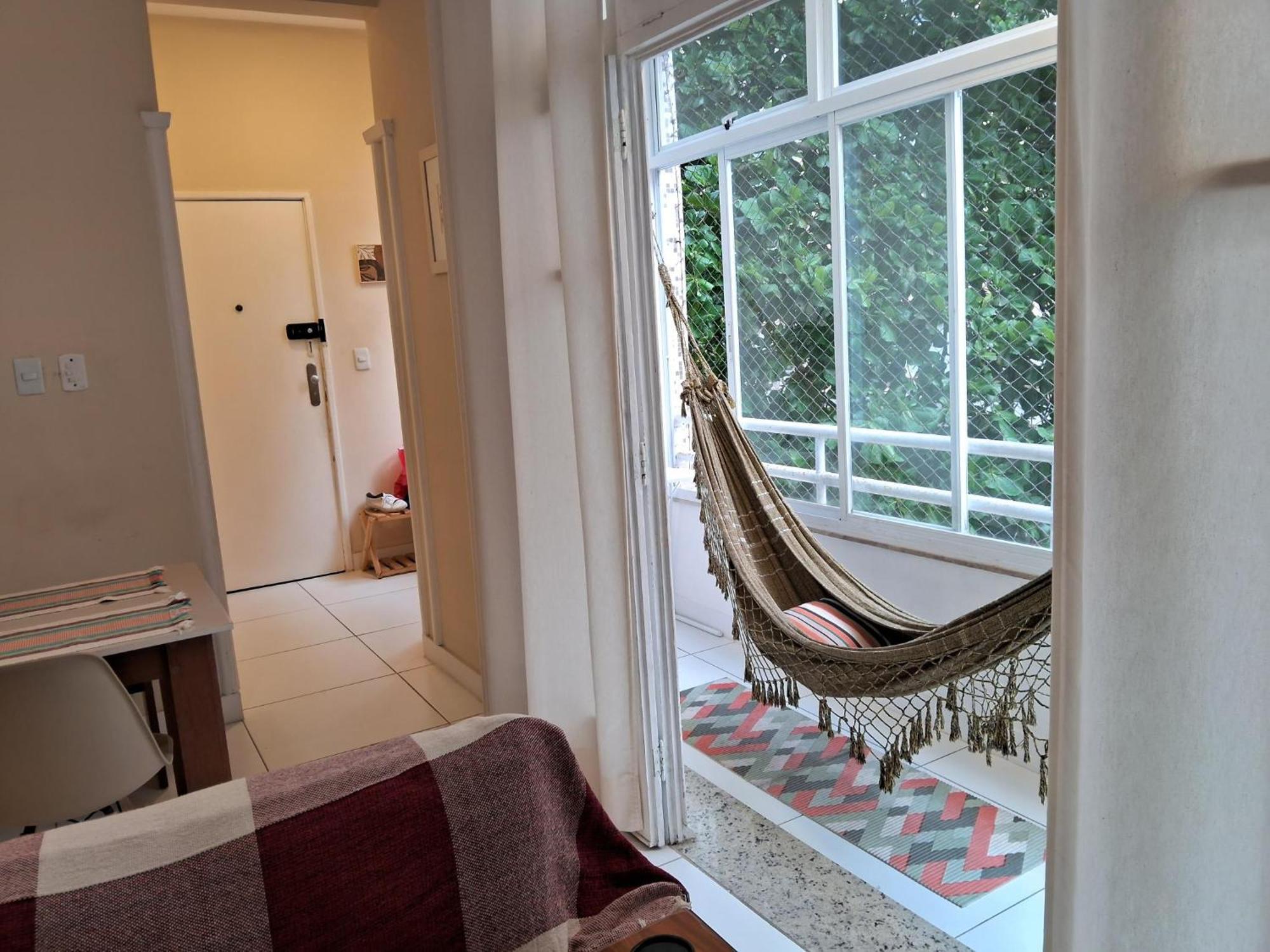 Apartamento Tres Quartos Em Copacabana *
